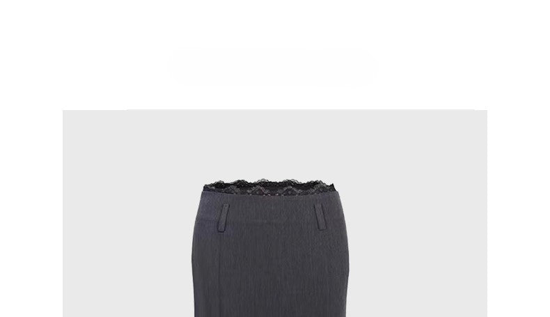 Lace skirt