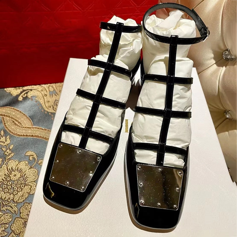 Roman shoes metal toe sandals