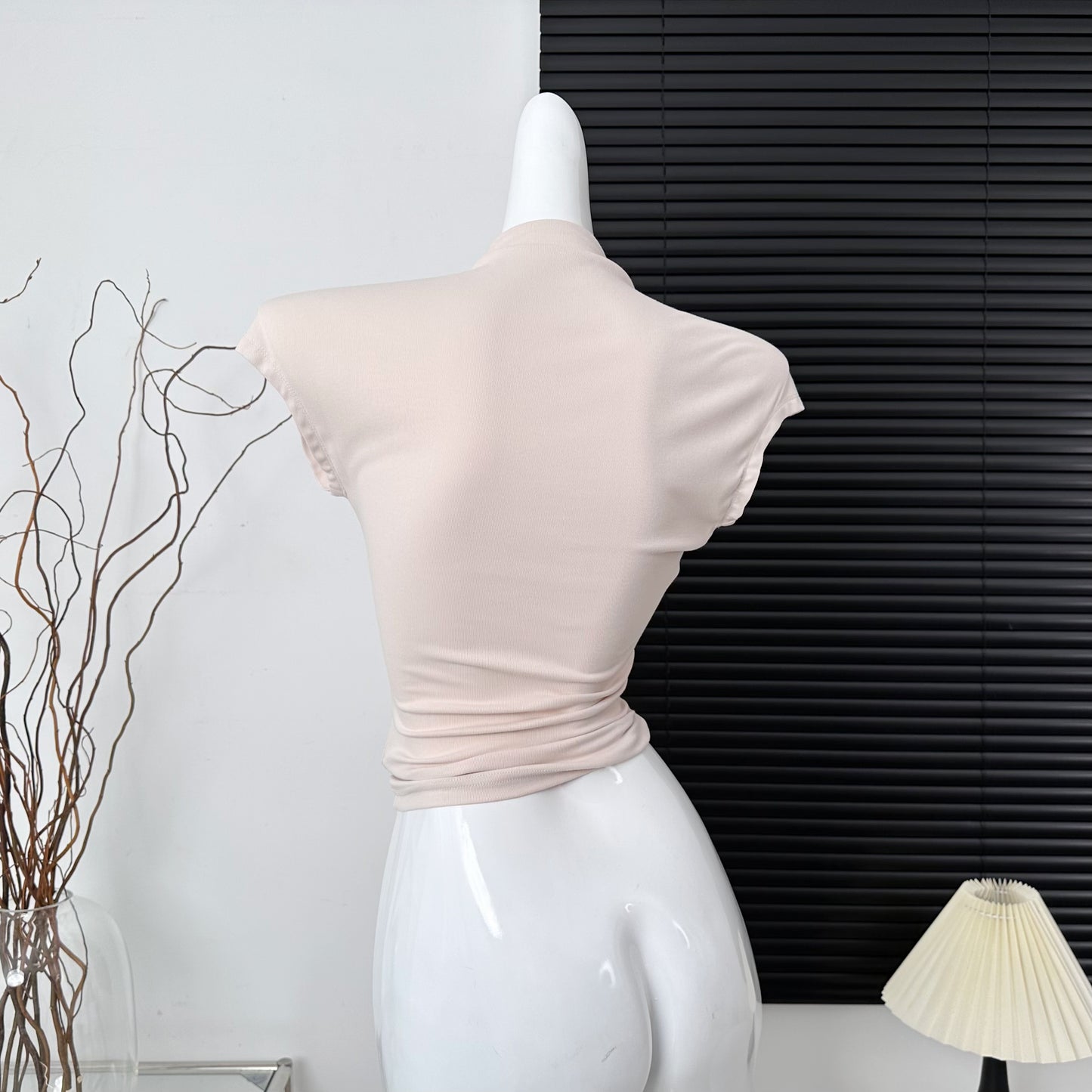 Pleated short-sleeved T-shirt