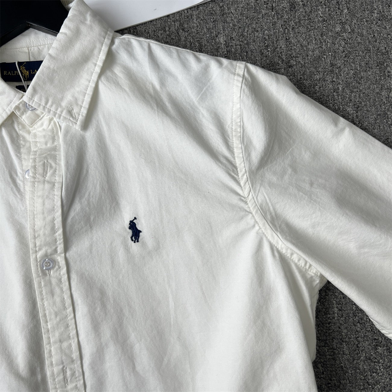 Embroidered cotton and linen shirt