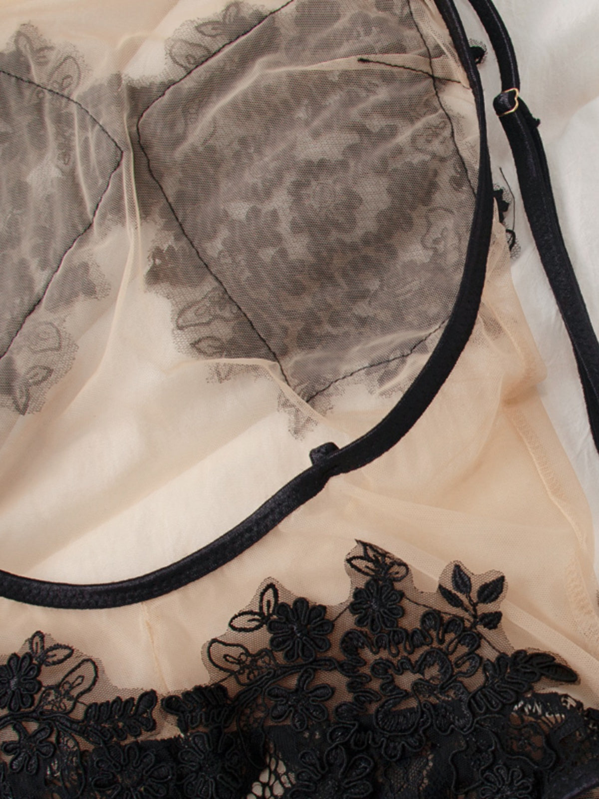 Lace one-piece underwear