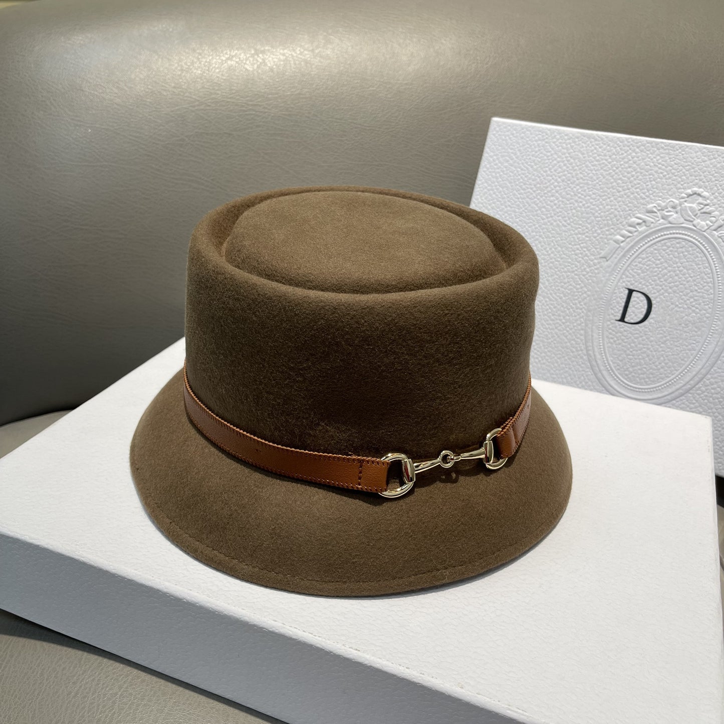 British vintage pure wool basin hat