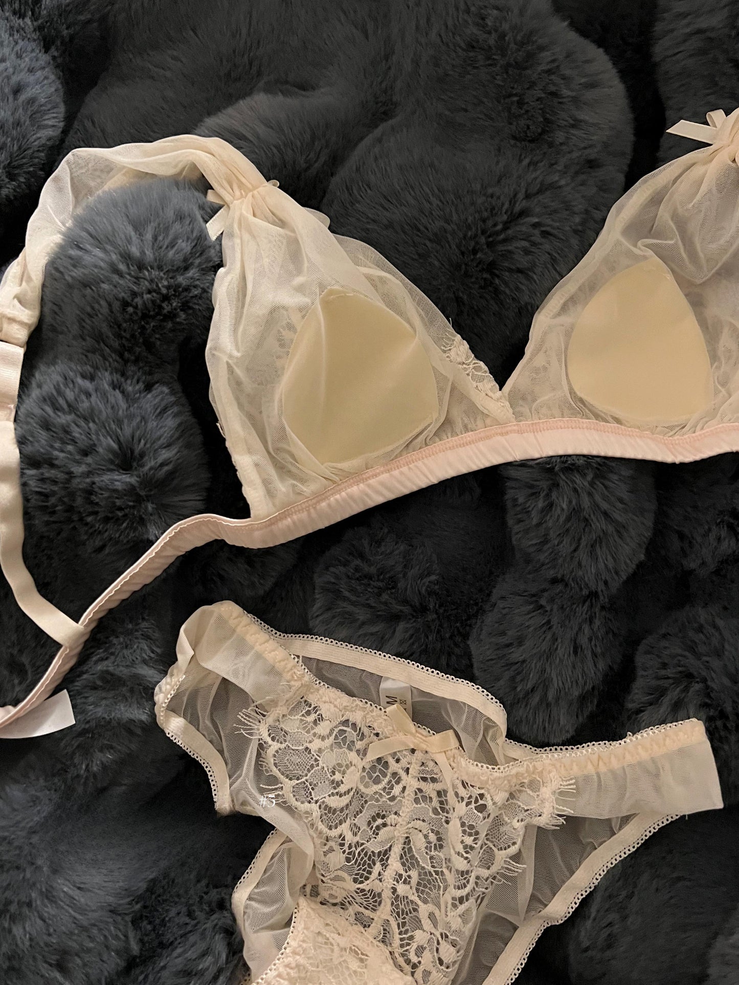 French sexy lace wire-free ultra-thin push-up bra