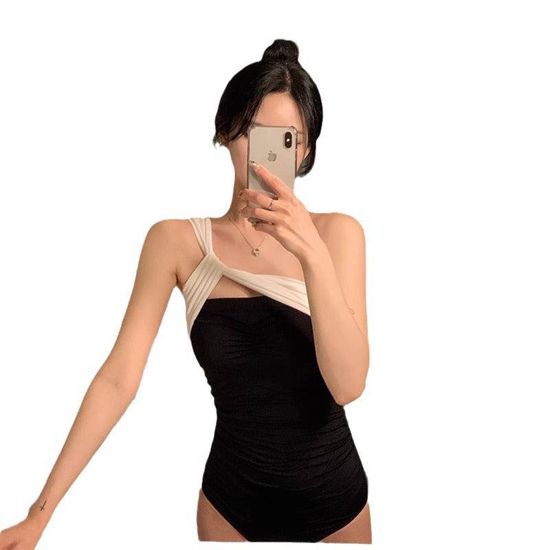 One piece swimsuit black and white
