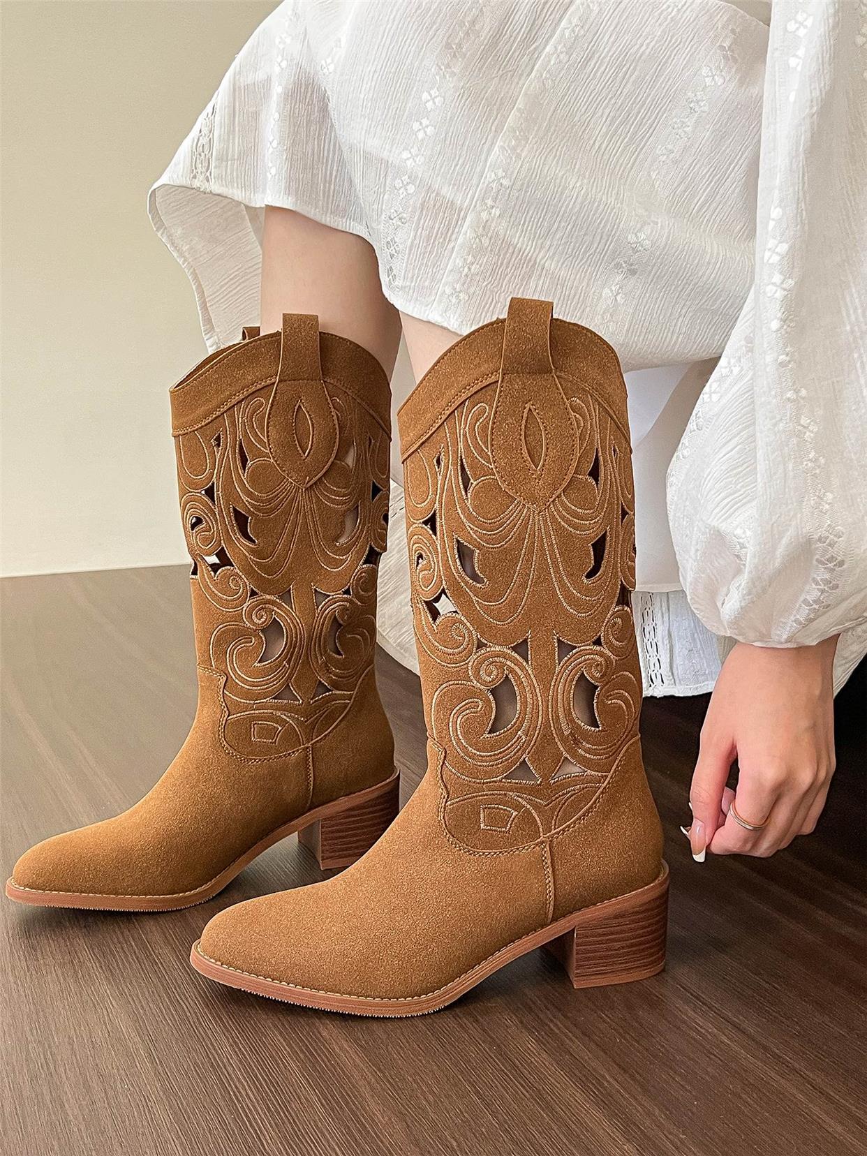 Retro pointed toe hollow western boots