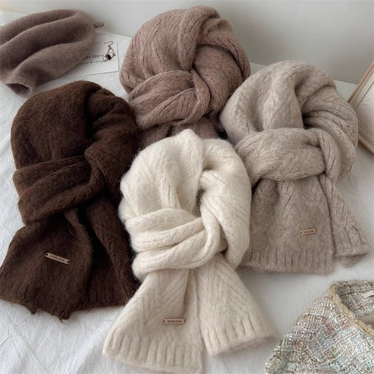 Wool blend knitted scarf