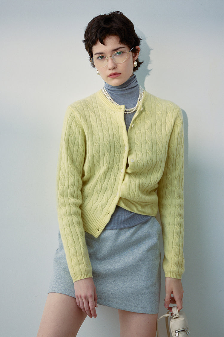 Pure cashmere cable knit sweater