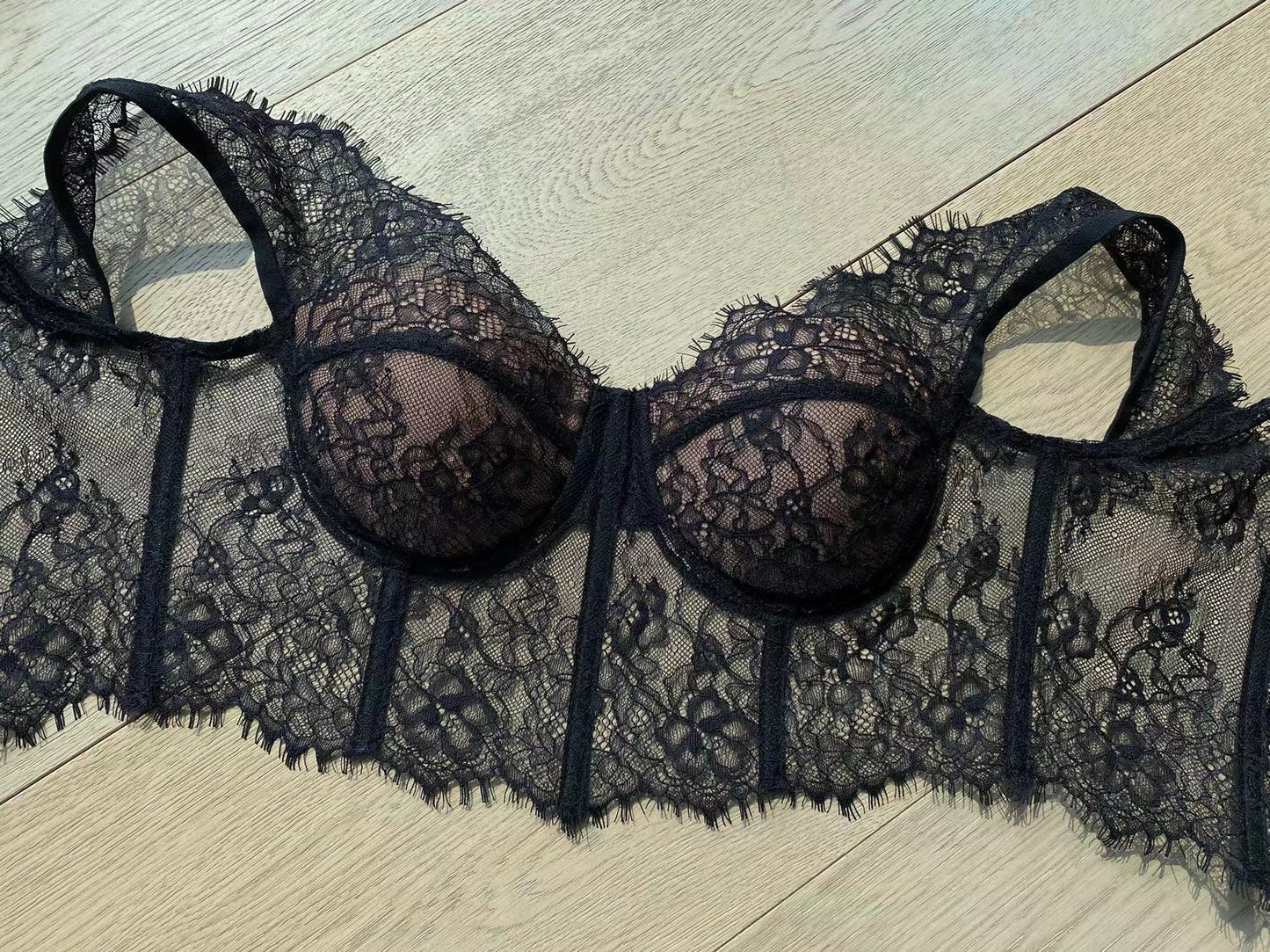 Lace sexy see-through slim fit halter top