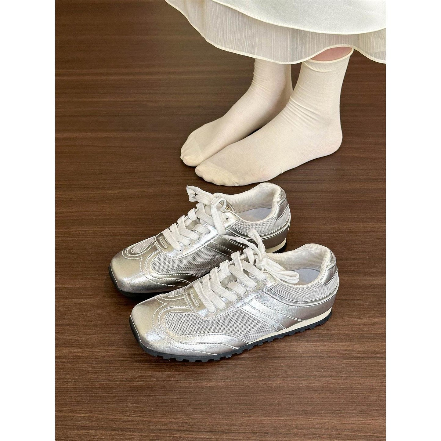 Silver breathable sneakers