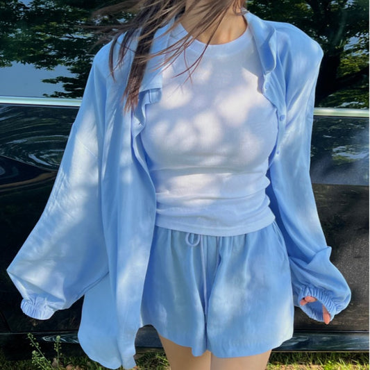 Blue long-sleeved shirt loose shorts two-piece suit