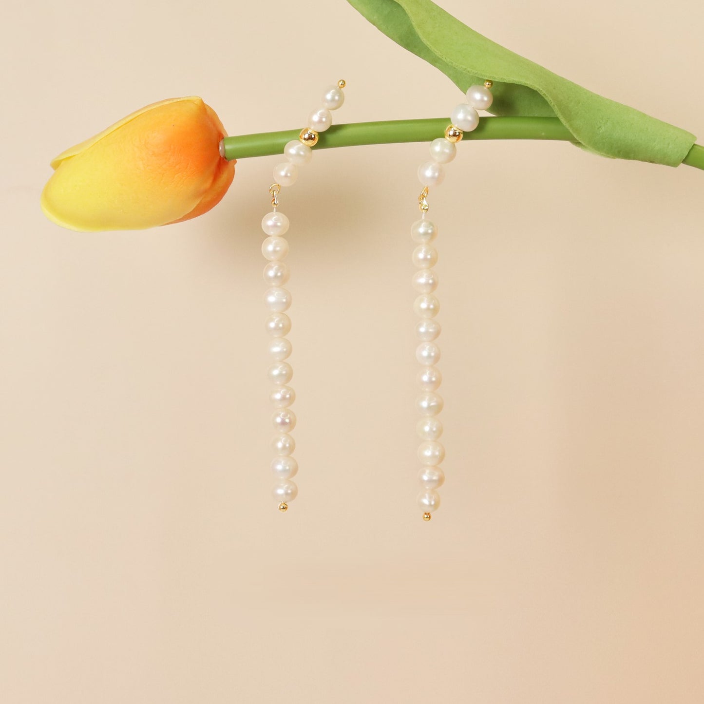 Women's natural pearl long pendant earrings