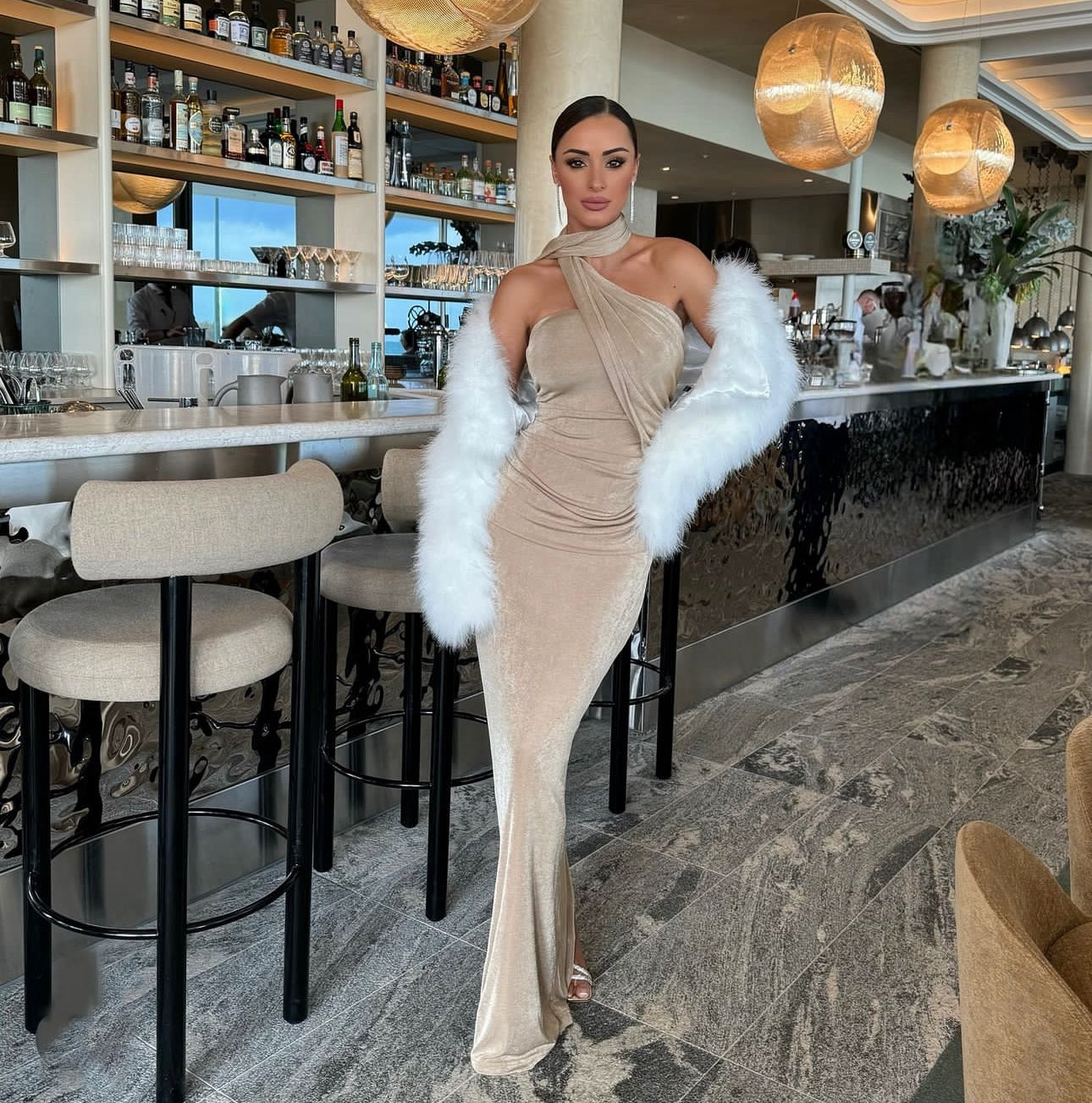 Elegant knitted dress