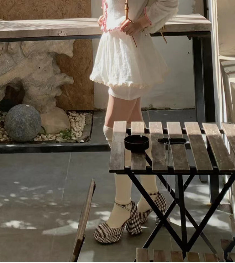 Printed black and white plaid block heel high heel Mary Jane