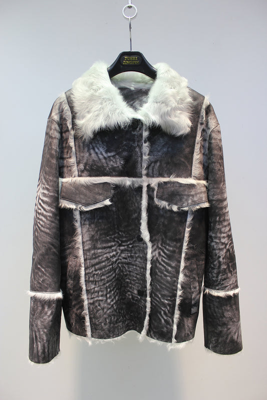 Soft lambskin fur coat with retro textured denim style
