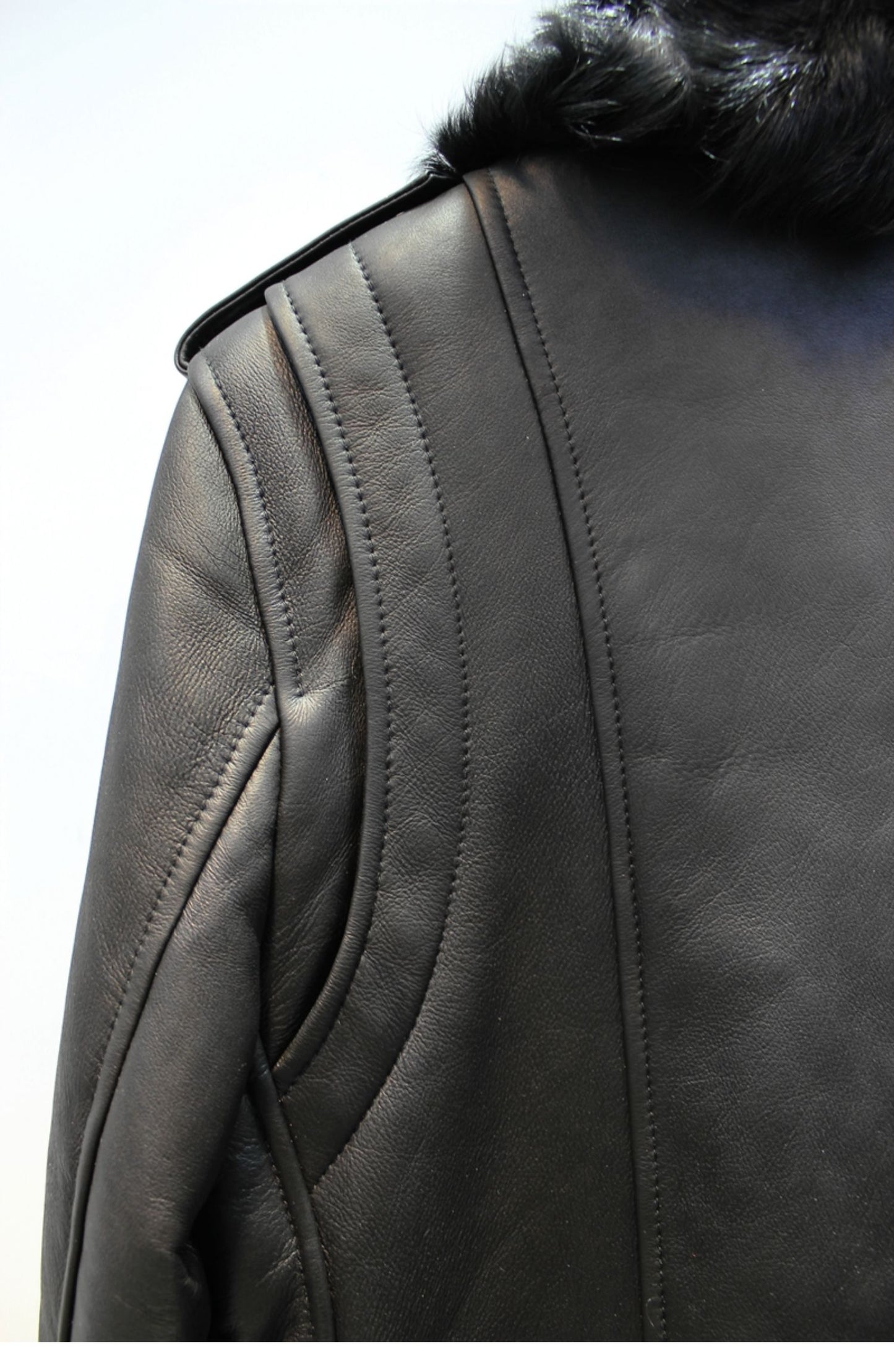 Soft and comfortable Xiaohu sheepskin all-in-one motorcycle fur jacket