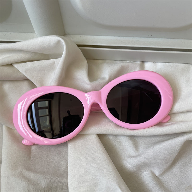 European and American street love pink sunglasses