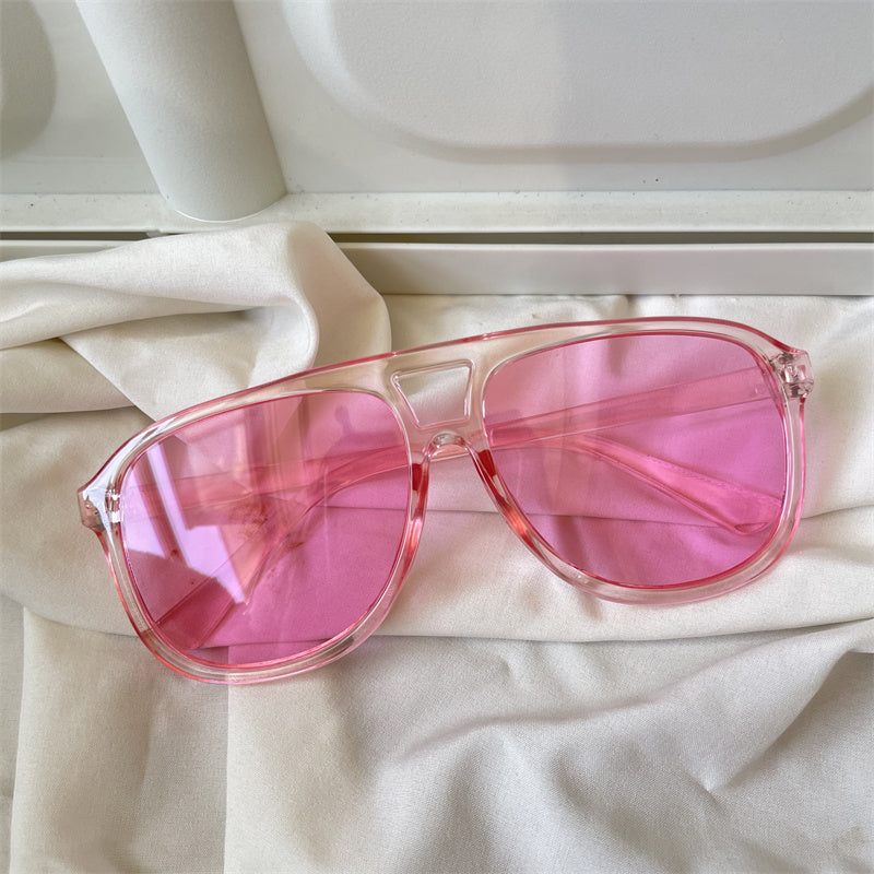 European and American street love pink sunglasses