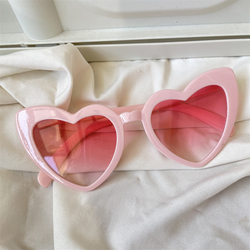 European and American street love pink sunglasses