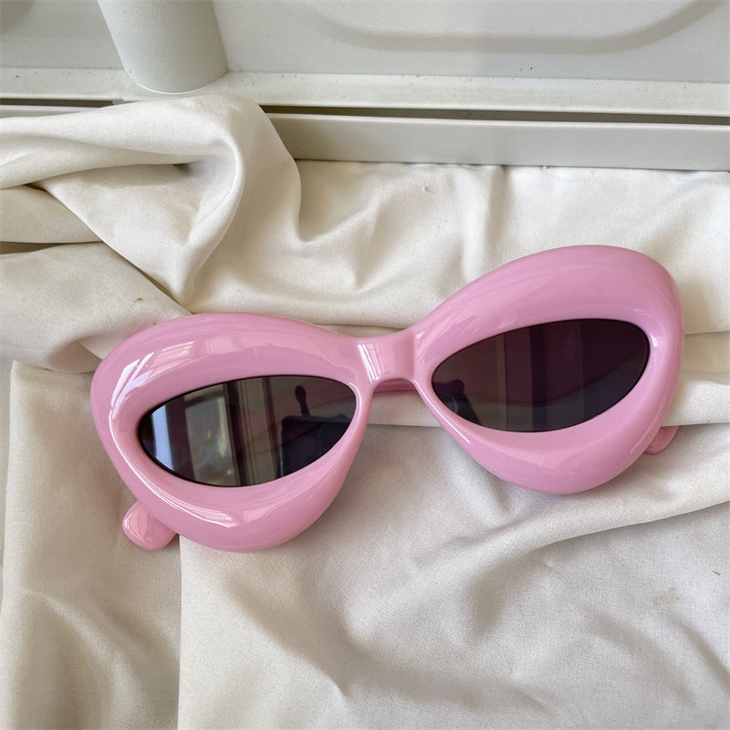 European and American street love pink sunglasses