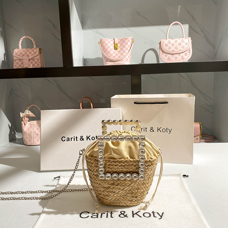 Straw woven vegetable basket chain bucket bag
