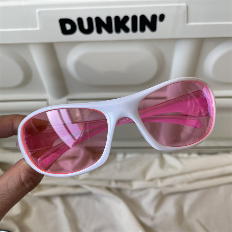 European and American street love pink sunglasses