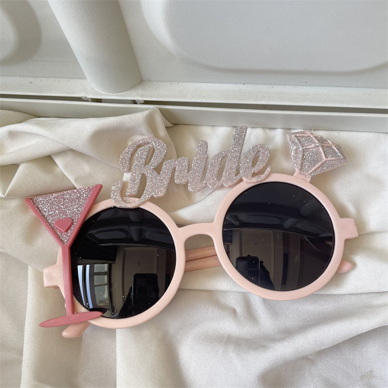 European and American street love pink sunglasses
