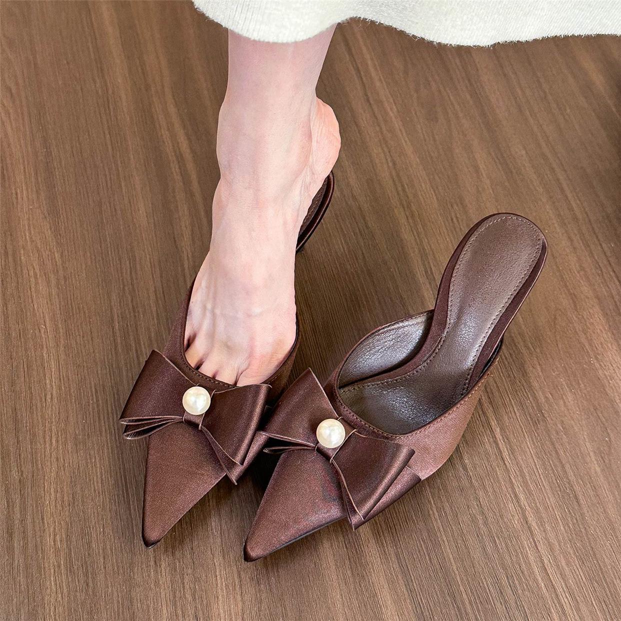 Pointed toe pearl bow pumps