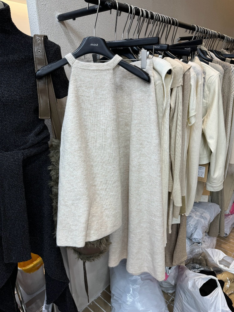Sleeveless knitted vest + skirt two-piece set