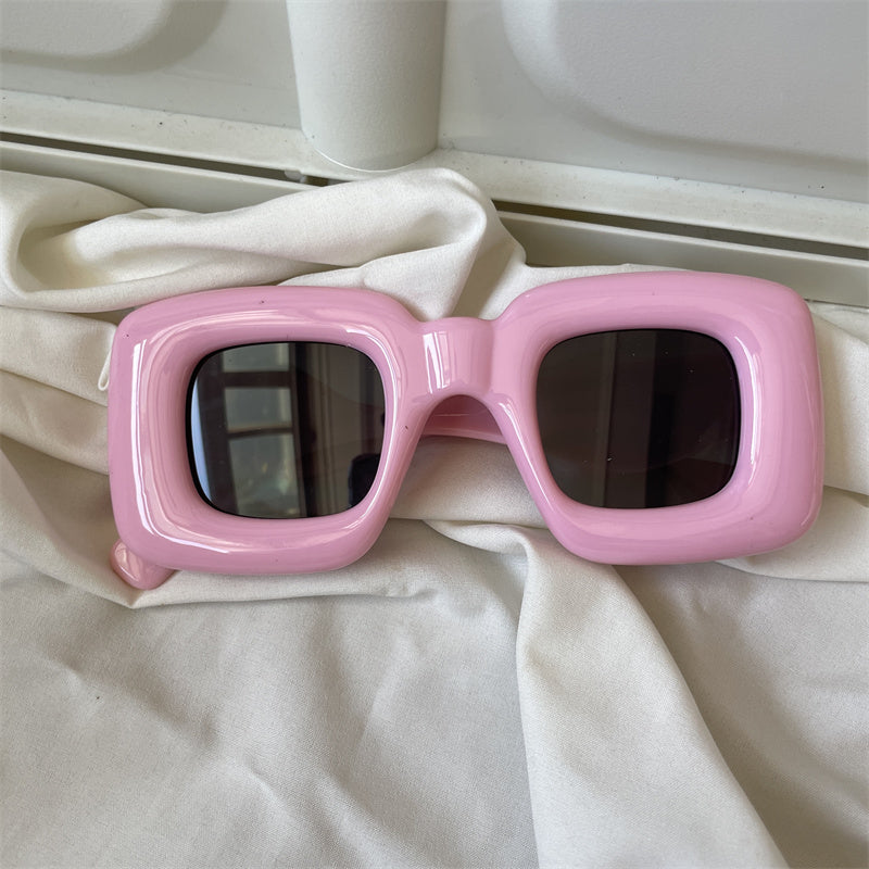 European and American street love pink sunglasses