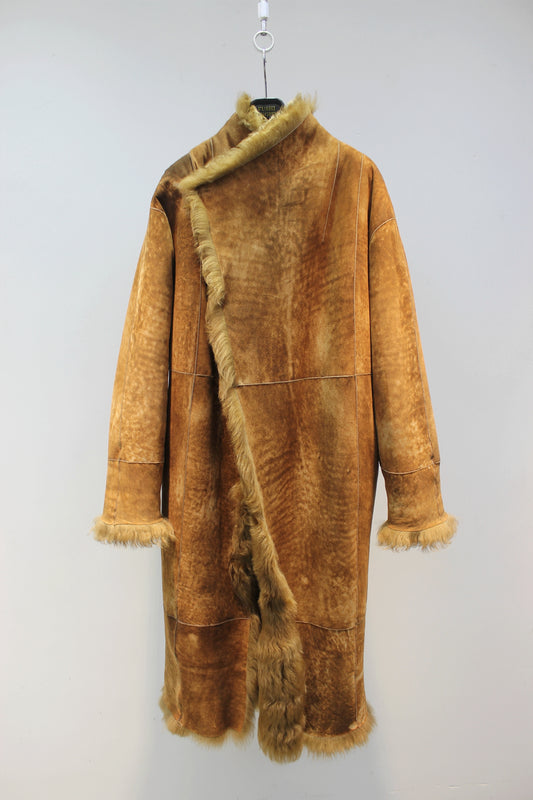 Palace-level Spanish Little Tuscan sheepskin all-in-one mid-length coat