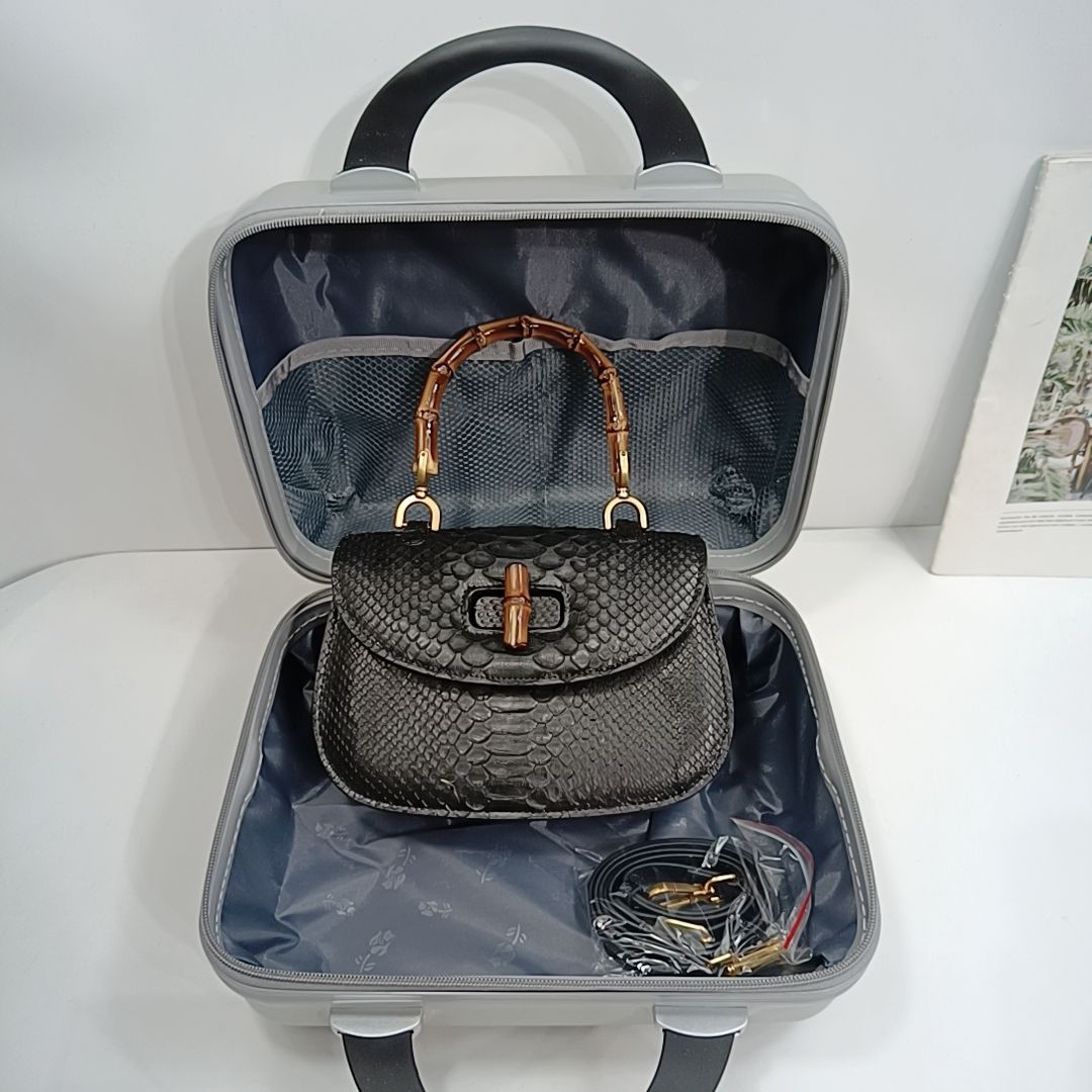 Luxurious genuine python skin bamboo bag 22cm fashionable women's bag
