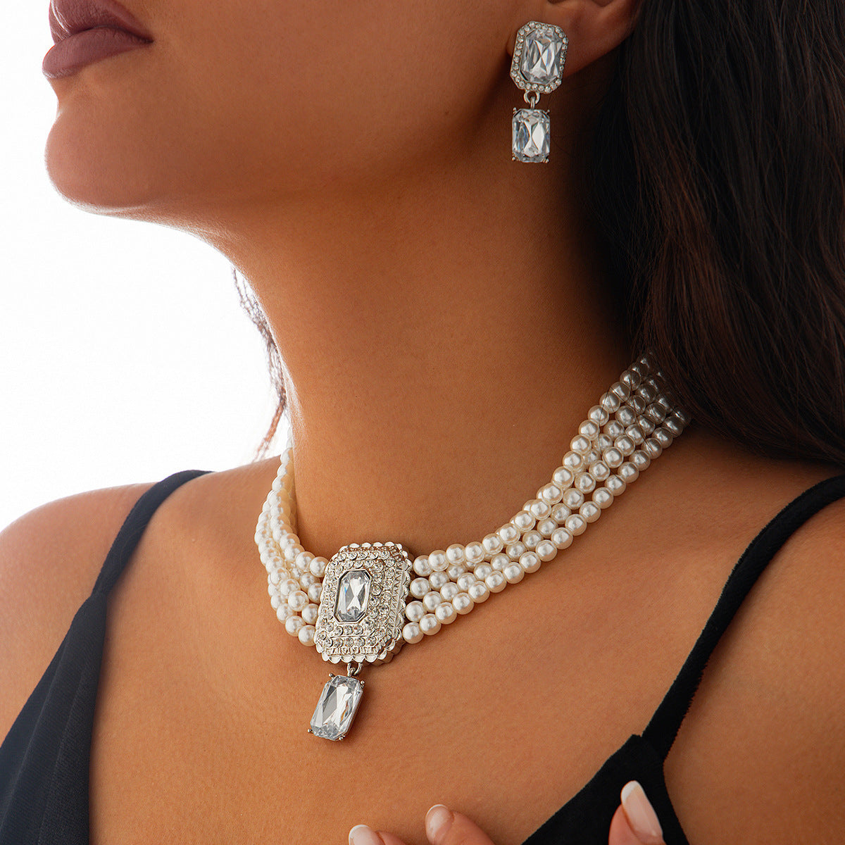 Retro square full diamond gemstone imitation pearl necklace