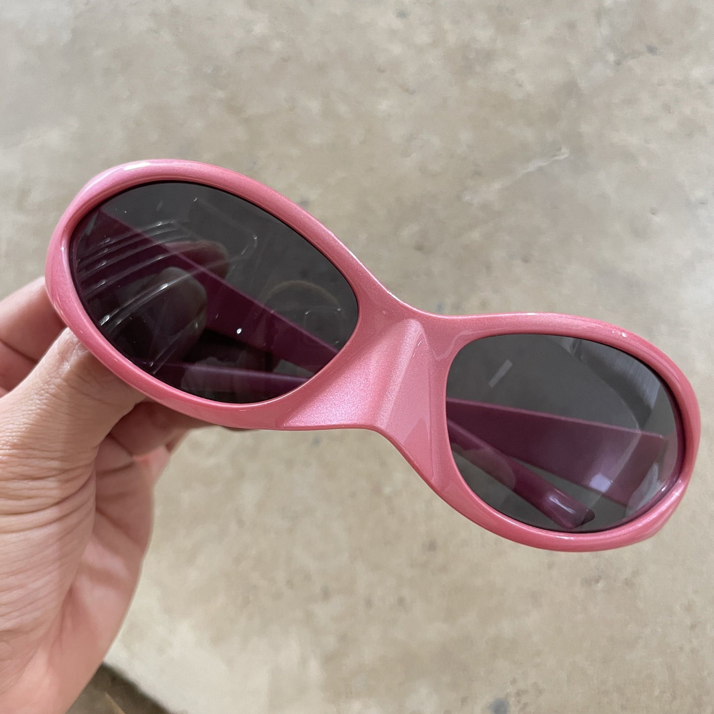 European and American street love pink sunglasses