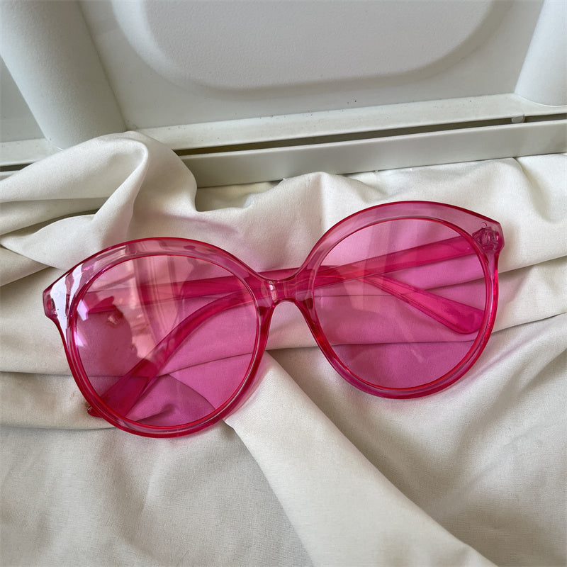 European and American street love pink sunglasses