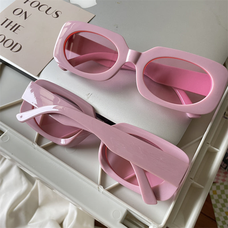European and American street love pink sunglasses