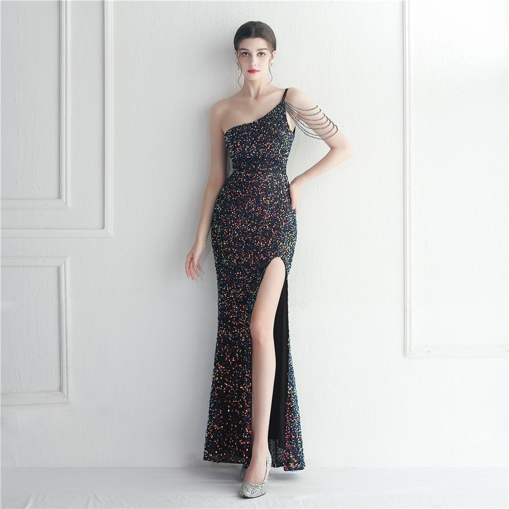 One-shoulder sling hip-slit leg-revealing nightclub long dress