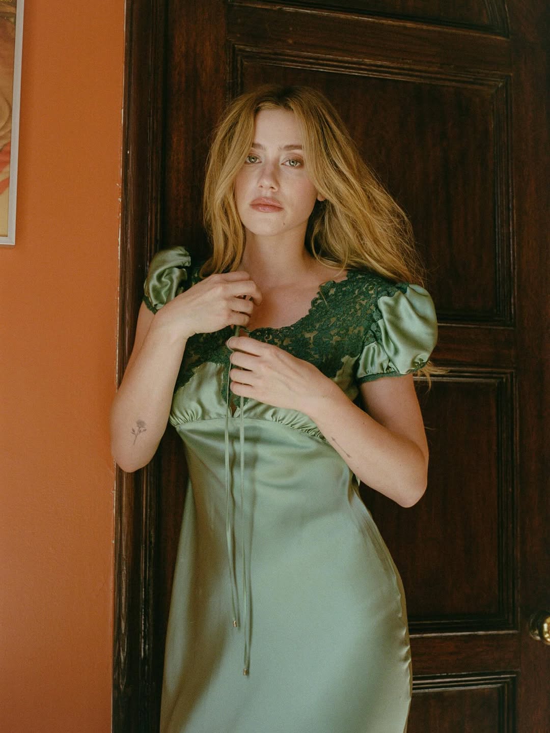 LACE COLLAR SATIN MIDI DRESS