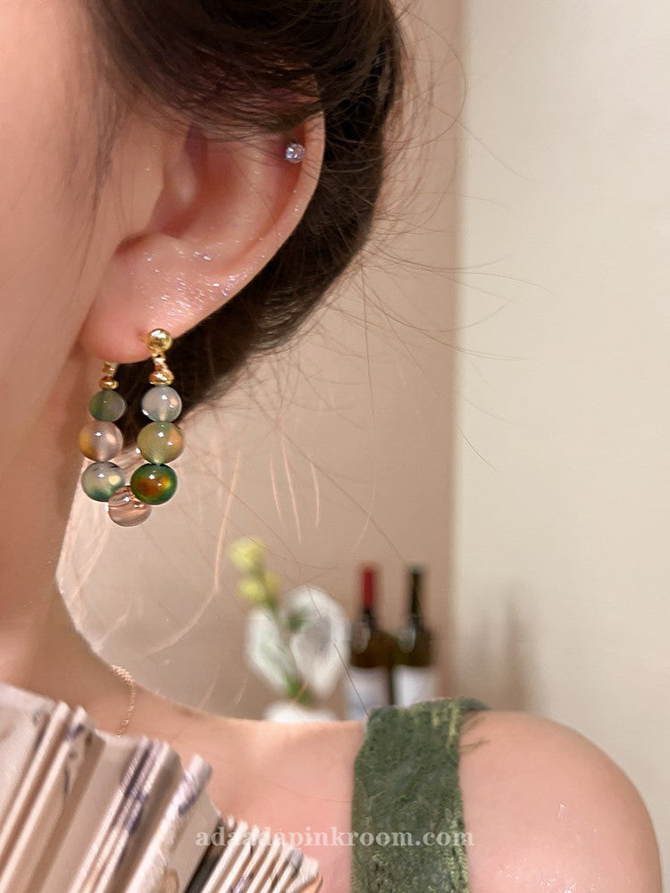 Colored agate bead earrings