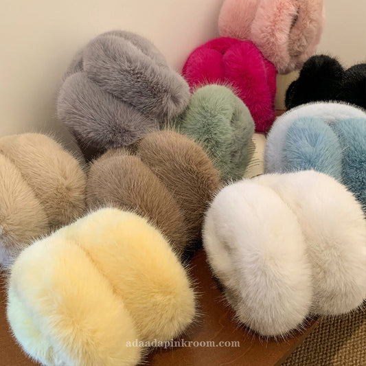 Plush warm earmuffs