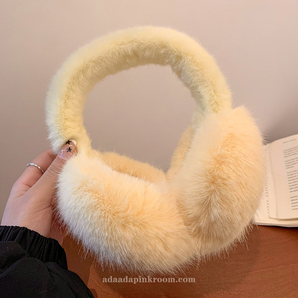 Plush warm earmuffs