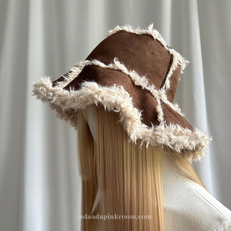 Plush bucket hat