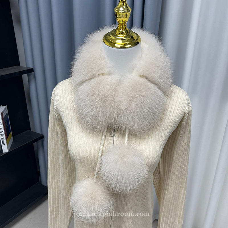 Fox fur grass scarf