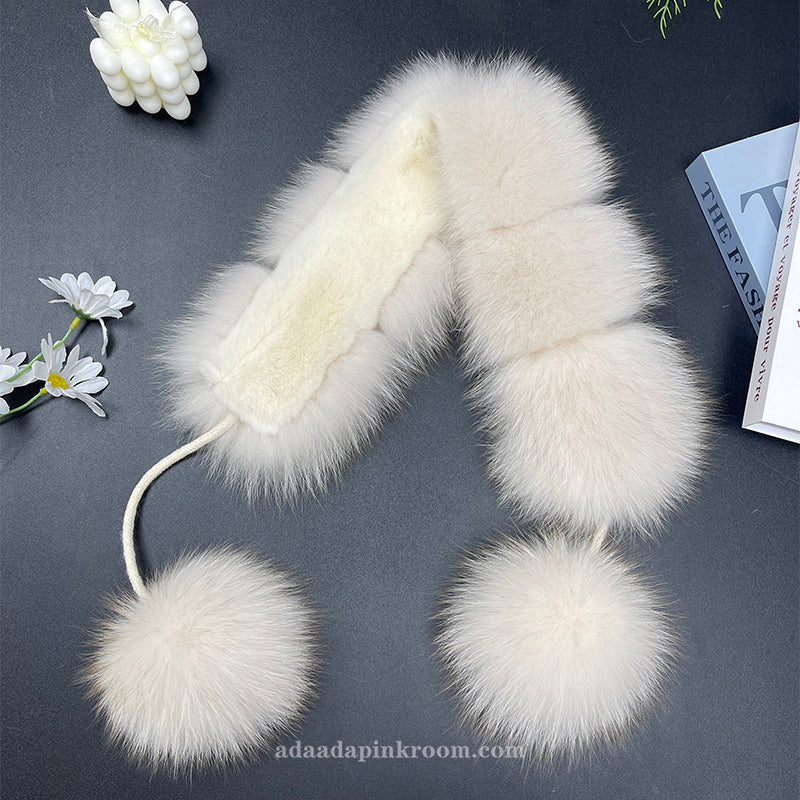 Fox fur grass scarf