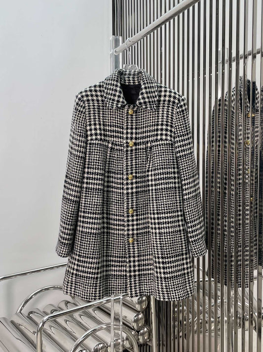 Slubbed wool coat