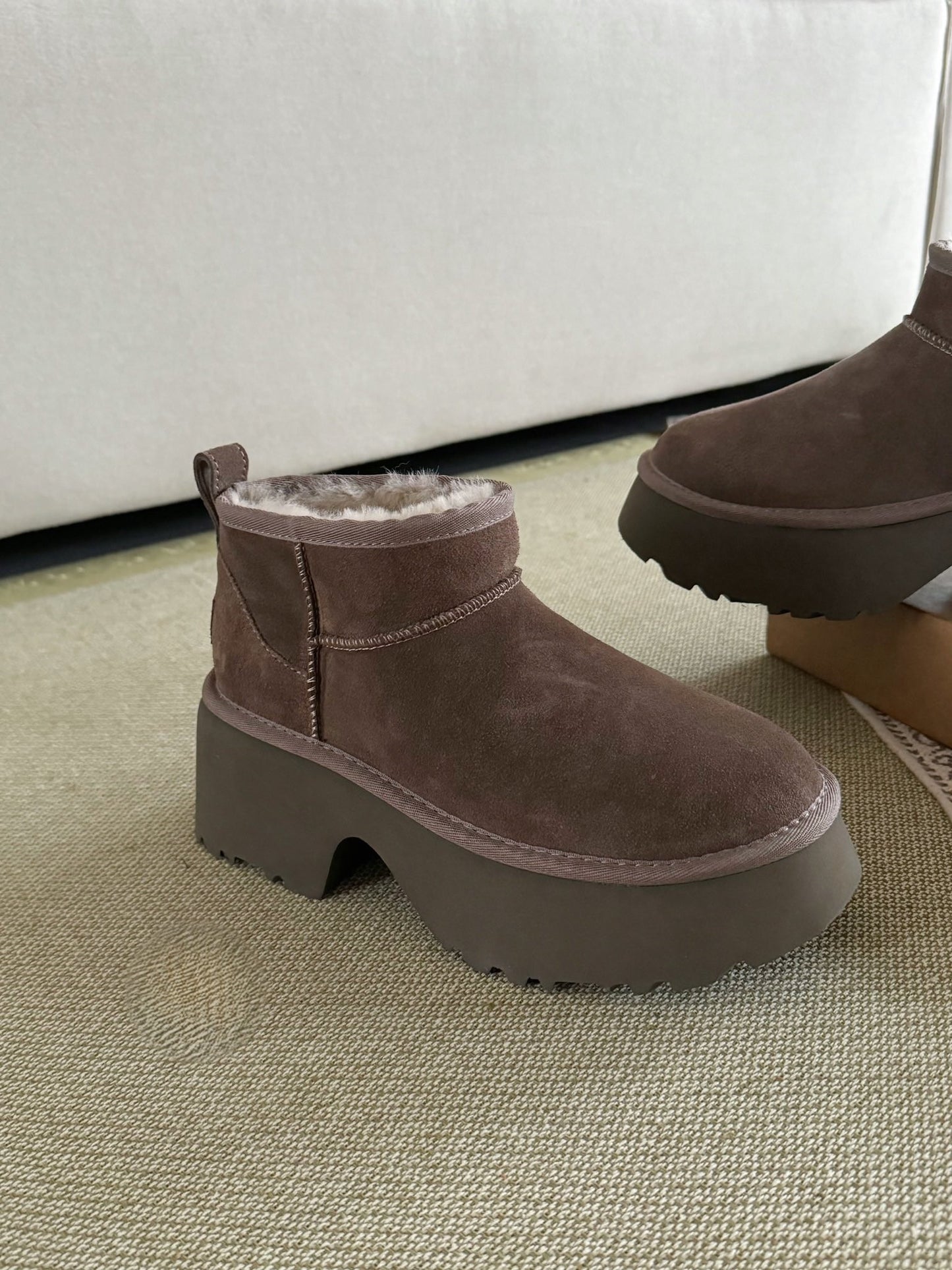 Mermaid wedge snow boots