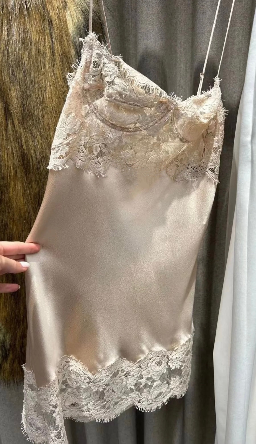 Lace panel silk suspender skirt