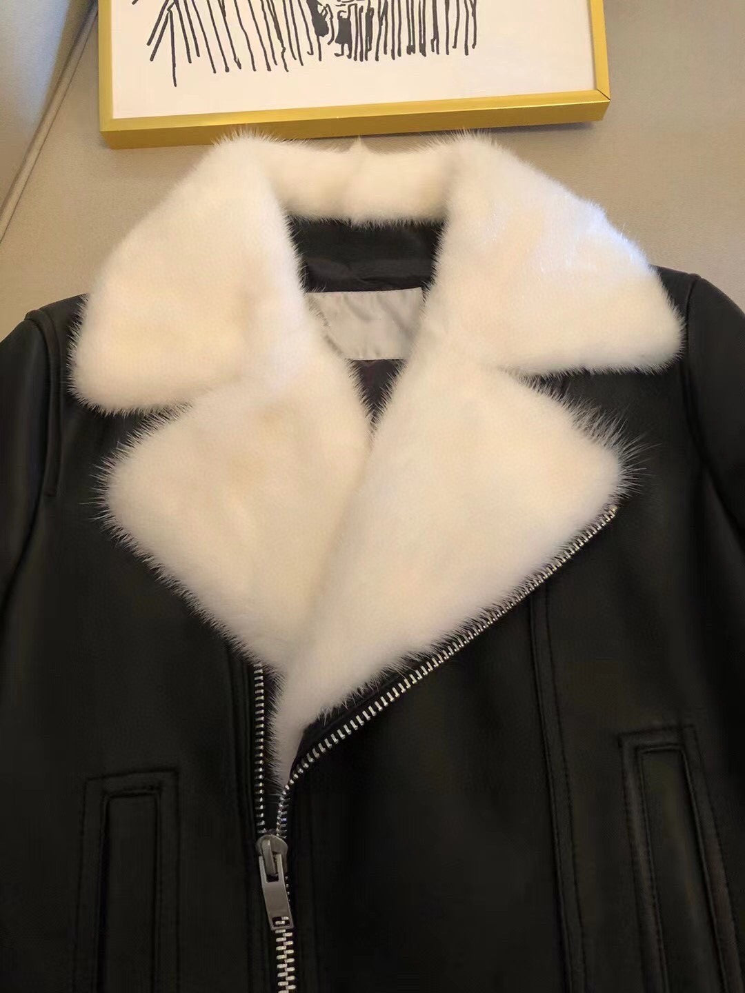 Lambskin jacket with mink collar