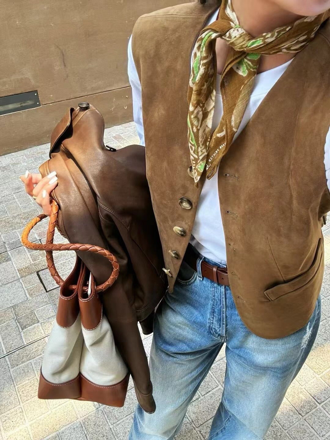 Suede horn button vest