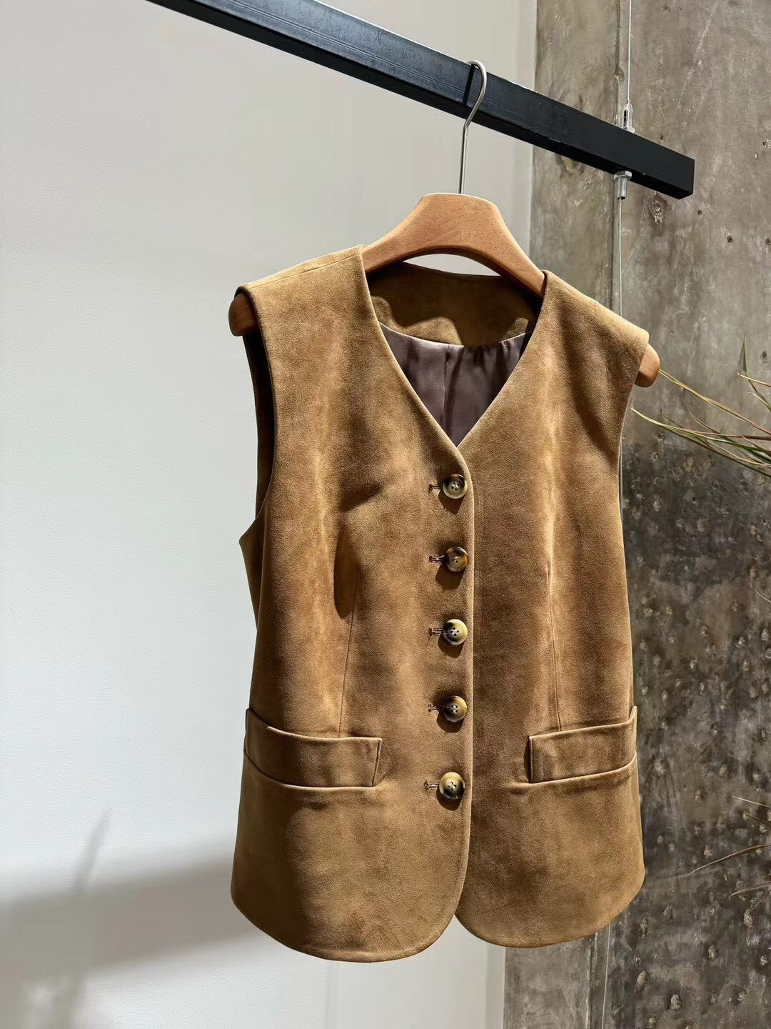 Suede horn button vest