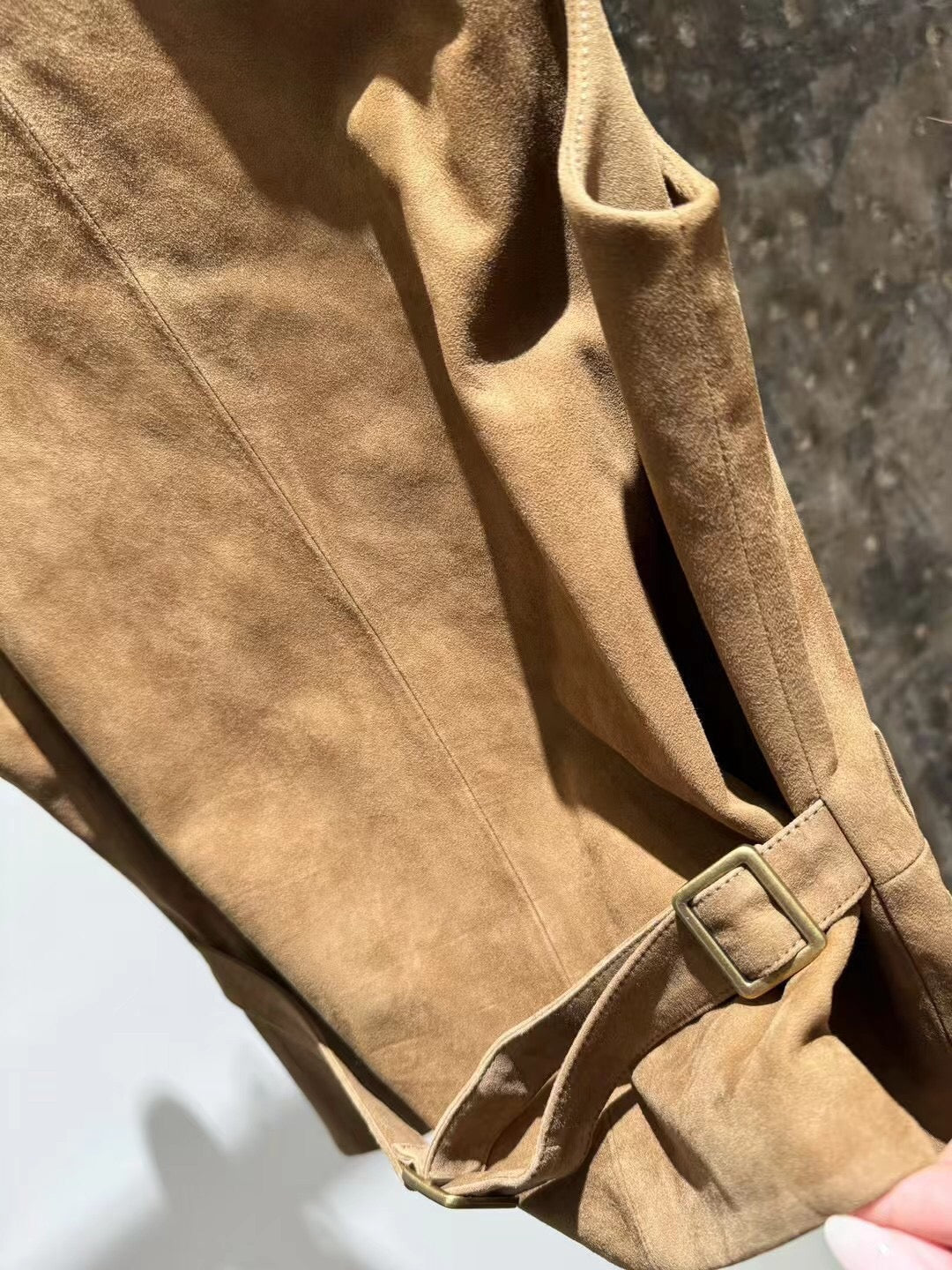 Suede horn button vest